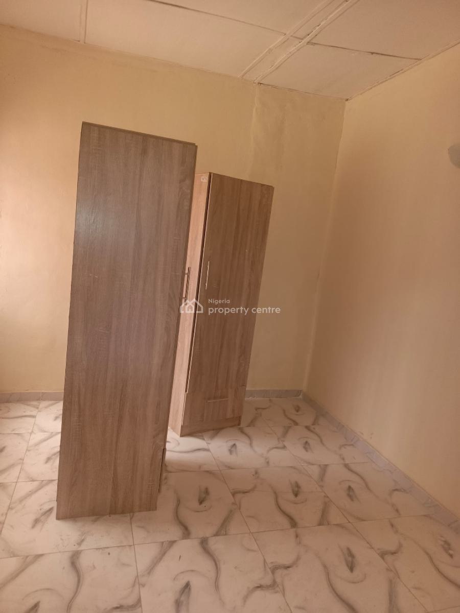 6 Nos of Room & Parlor Self Contained with Modern Facilities., Off Jankata Kuola Area, Around Motomori Villa, Kuola/elebu Axis, Ibadan, Oyo, Mini Flat (room and Parlour) for Rent