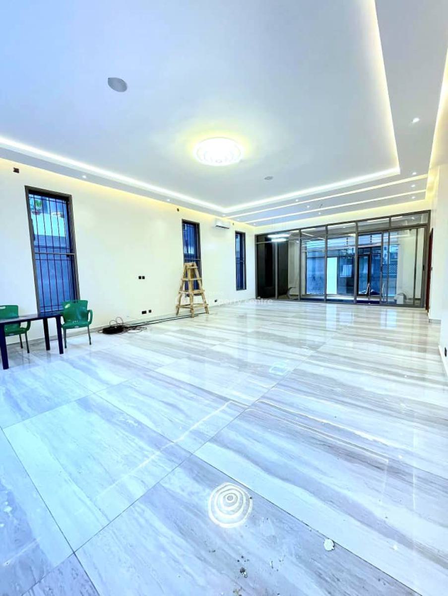 Spacious 5-bedroom Mansion, Old Ikoyi, Ikoyi, Lagos, Terraced Duplex for Sale