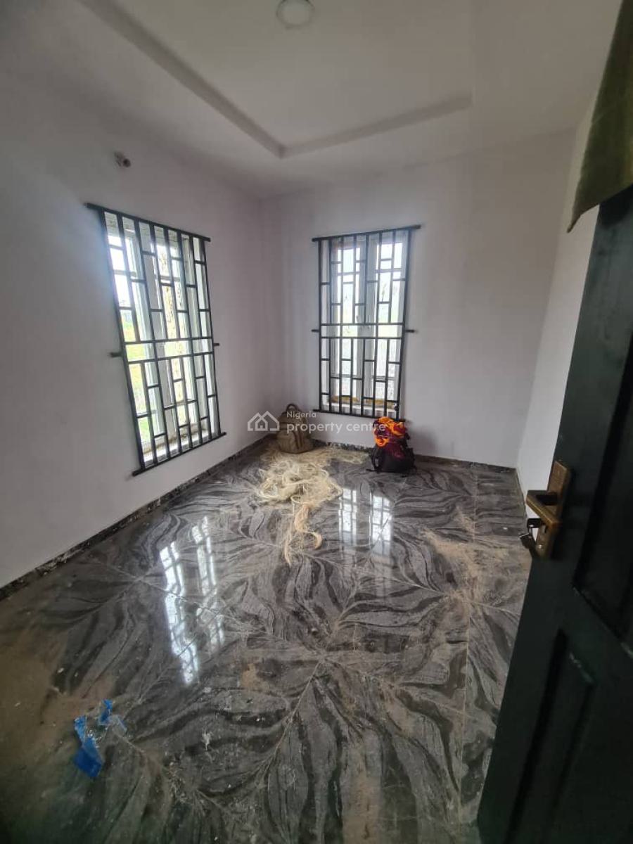 Newly Built Room and Parlour Self Contained, Agric Quarters Along Ayegoro Raod, Ibadan, Oyo, House for Rent