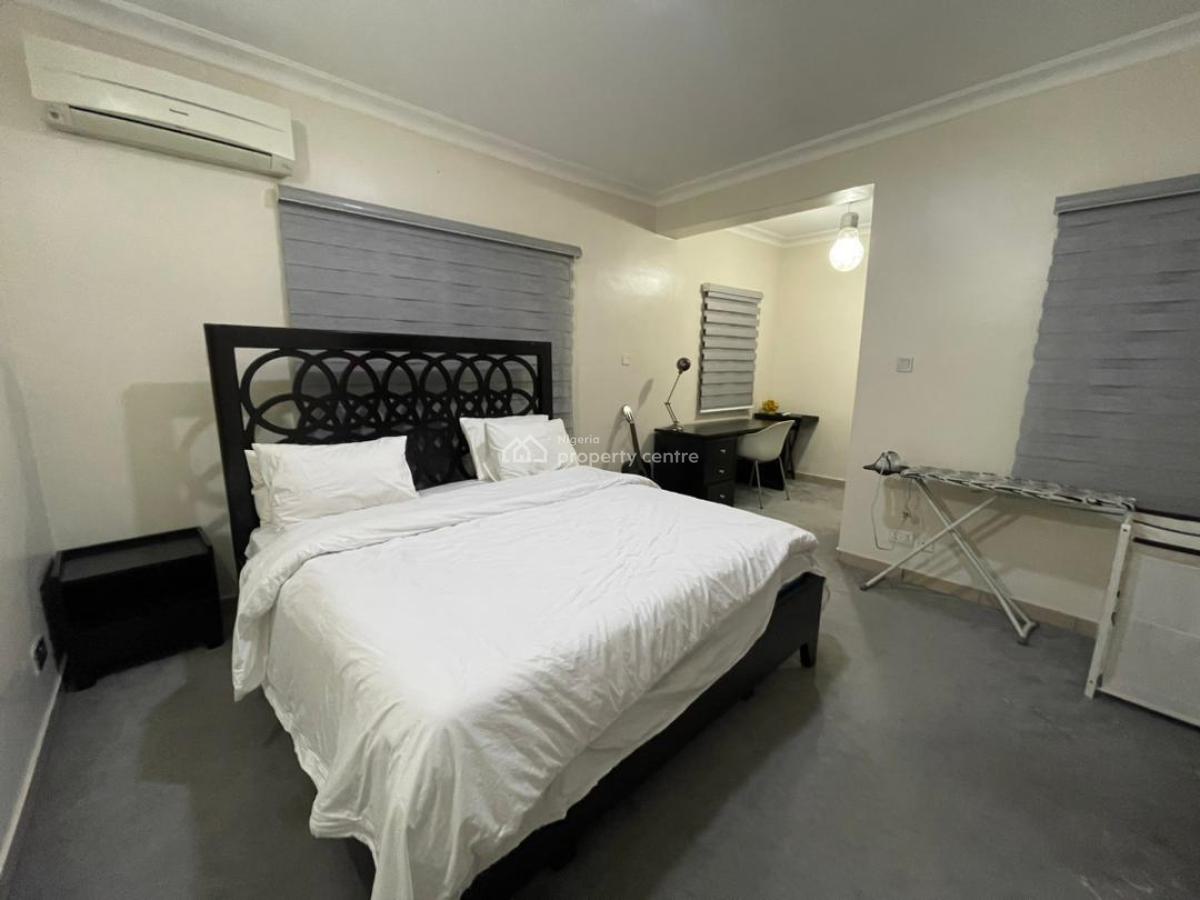 Fully Furnished and Serviced 3 Bedroom Maisonette, Cadogan Estate, Osapa, Lekki, Lagos, Flat / Apartment for Rent