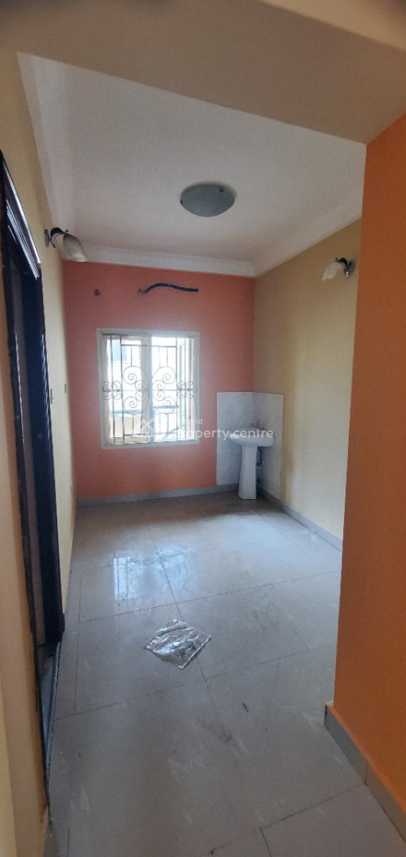 2 Bedroom Flat Upstairs, Opic Estate, Opic, Isheri North, Lagos, Flat / Apartment for Rent