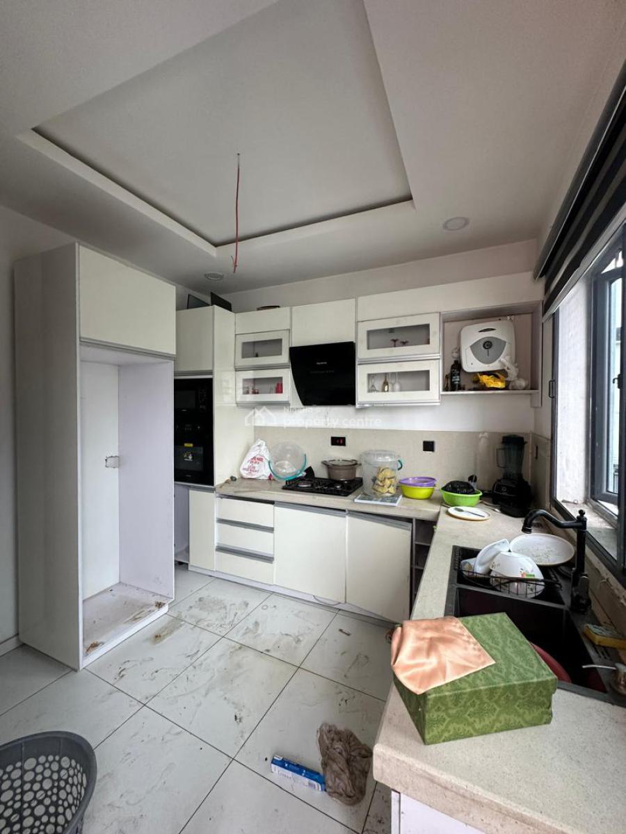 Well Maintained 2 Bedroom Serviced Apartment, Ikate, Lekki, Lagos, Flat / Apartment for Rent