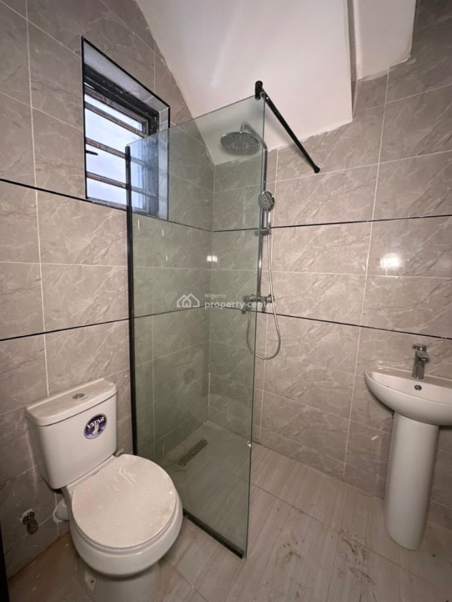 New Luxury 3-bedroom Apartments with Gym, Family Lounge & Swimming Pool, Ajah, Lagos, Flat / Apartment for Sale