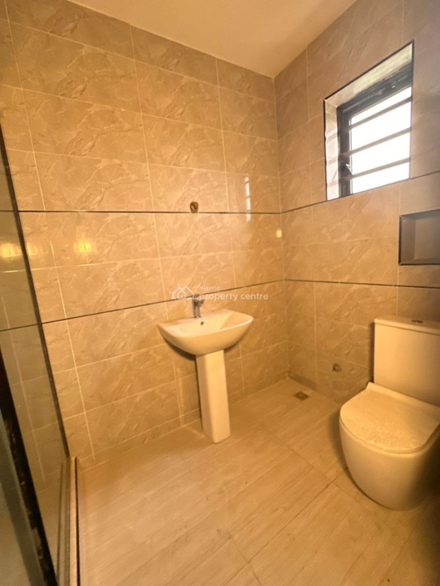 New Luxury 3-bedroom Apartments with Gym, Family Lounge & Swimming Pool, Ajah, Lagos, Flat / Apartment for Sale