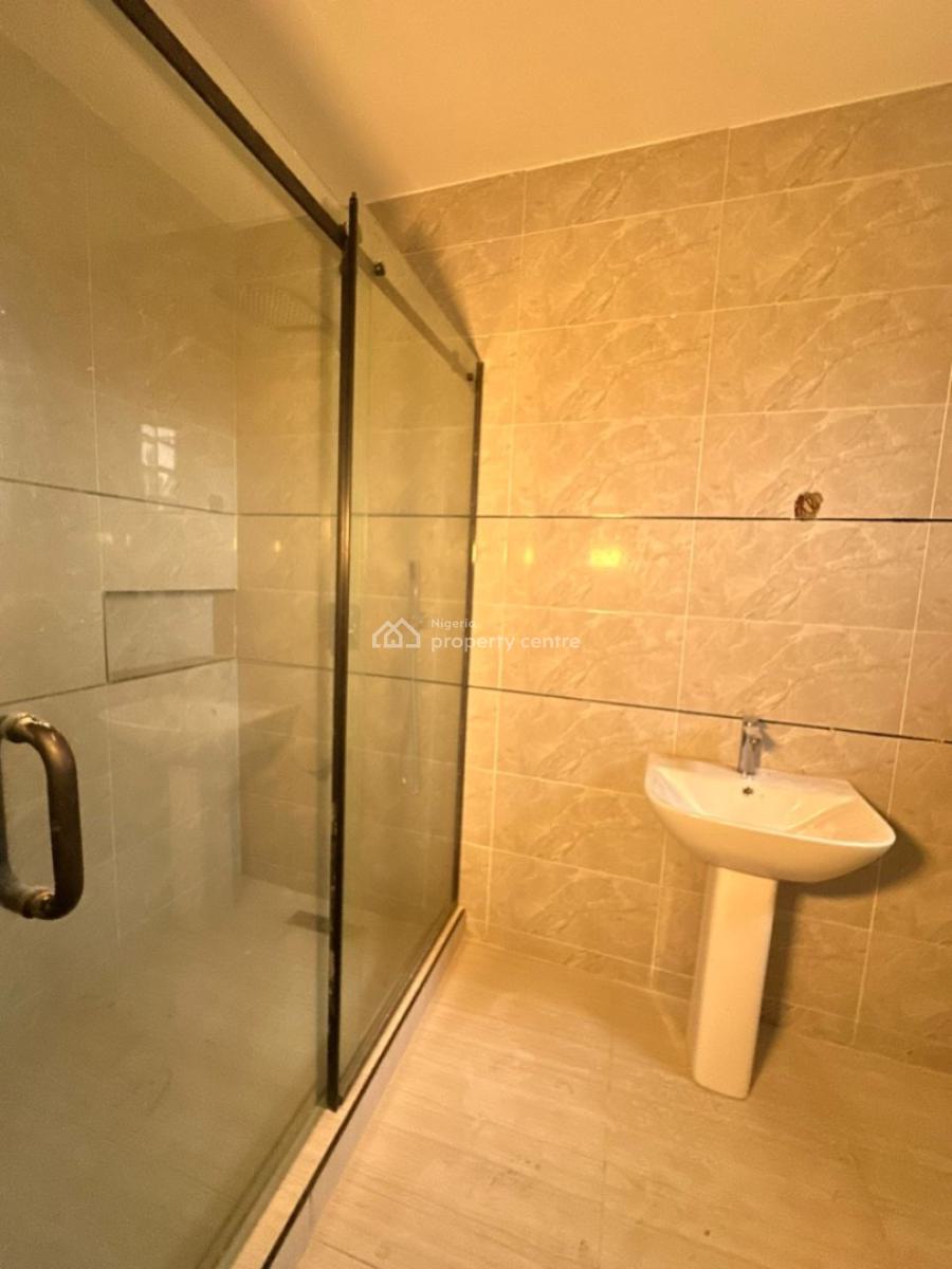 New Luxury 3-bedroom Apartments with Gym, Family Lounge & Swimming Pool, Ajah, Lagos, Flat / Apartment for Sale