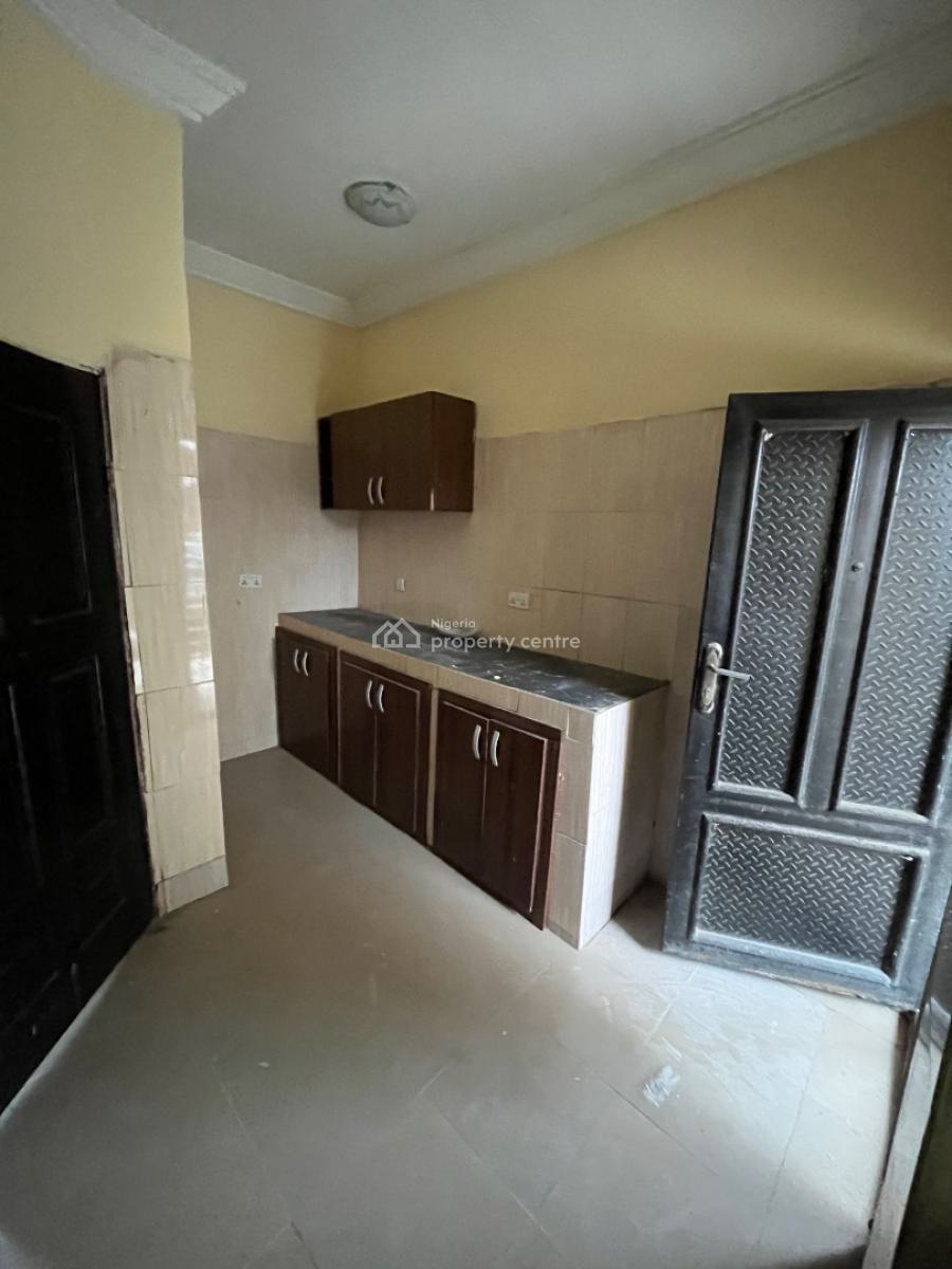 Beautiful Nice 2 Bedroom Flat, Mobil Road, Ilaje, Ajah, Lagos, Flat / Apartment for Rent