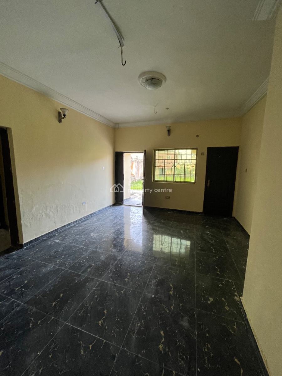 Beautiful Nice 2 Bedroom Flat, Mobil Road, Ilaje, Ajah, Lagos, Flat / Apartment for Rent
