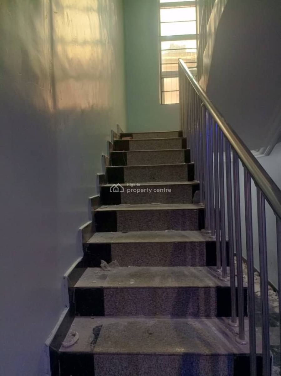 Decent 4 Bedroom Semi Detached Duplex, Gra Phase 2, Magodo, Lagos, Semi-detached Duplex for Rent