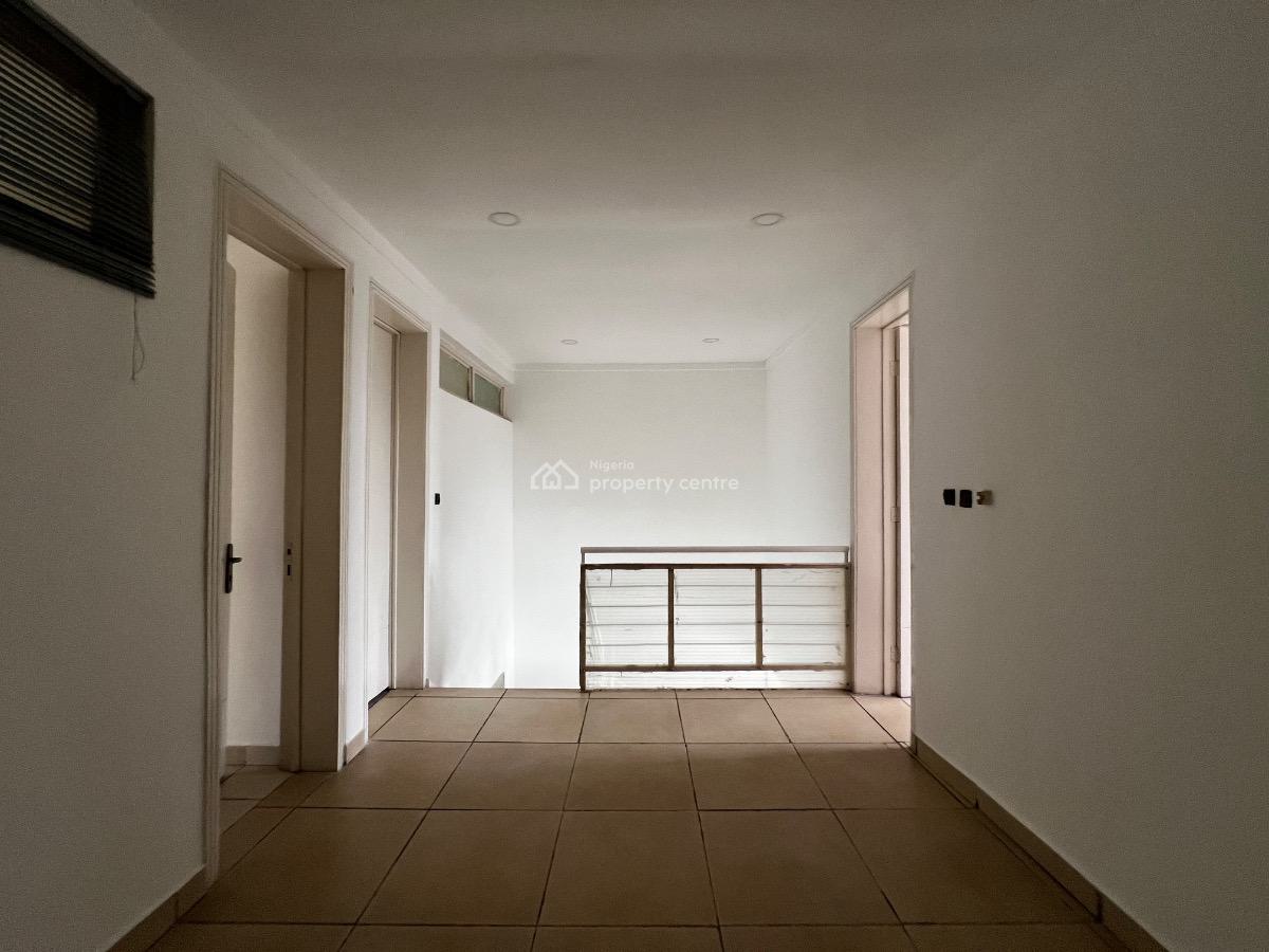 Luxury 4 Bedroom Terrace House with a Room Bq, Swimming Pool,gym, Banana Island, Ikoyi, Lagos, Terraced Duplex for Rent