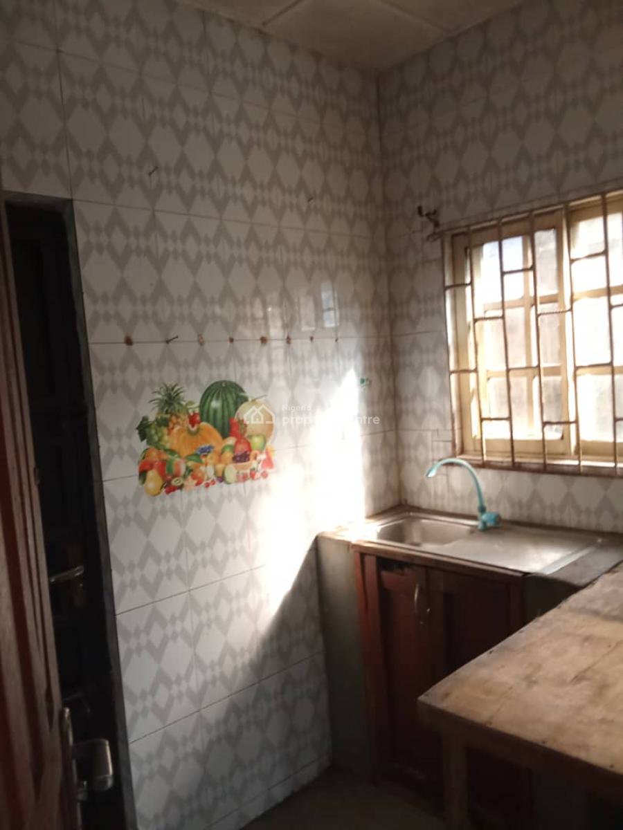 2 Bedroom Flat, Olowonla  Bus Stop, Igando, Alimosho, Lagos, Flat / Apartment for Rent