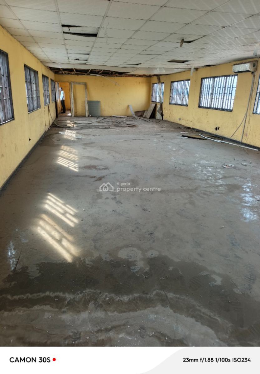 240 Sqmtrs Open Plan Office Space, Off Fatai Atere Way, Industrial Area, Matori, Oshodi, Lagos, Office Space for Rent