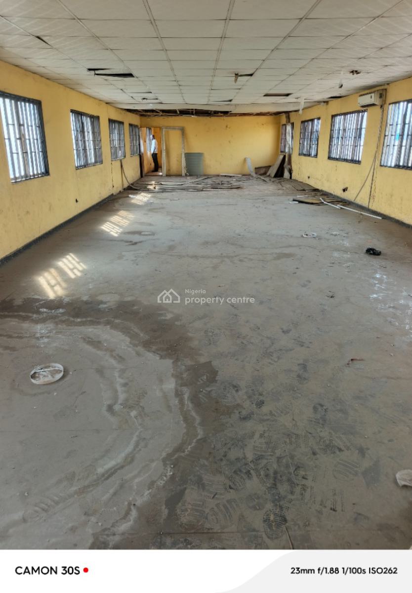 240 Sqmtrs Open Plan Office Space, Off Fatai Atere Way, Industrial Area, Matori, Oshodi, Lagos, Office Space for Rent
