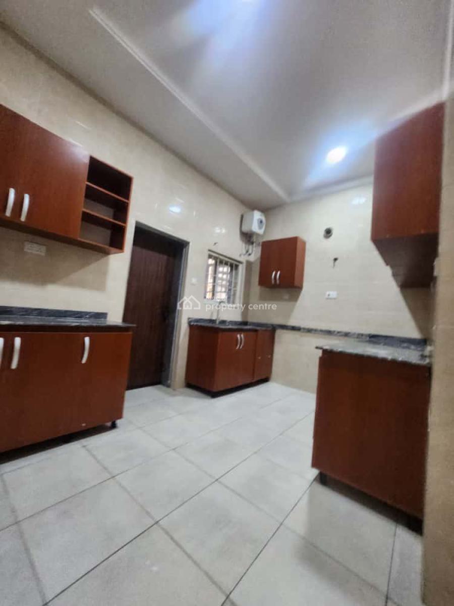 Renovated Spacious 3 Bedrooms Flats. Ensuite Rooms, Katampe Extension, Katampe, Abuja, House for Rent