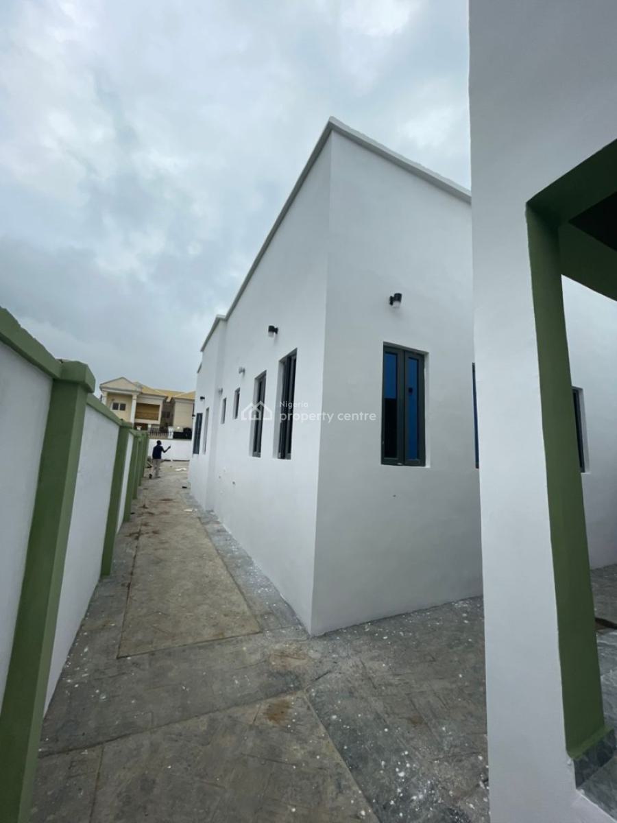 Tastefully Finished 3 Bedroom Bungalow with Bq, Abdul Salaam Estate, Akobo, Ibadan, Oyo, Detached Bungalow for Sale
