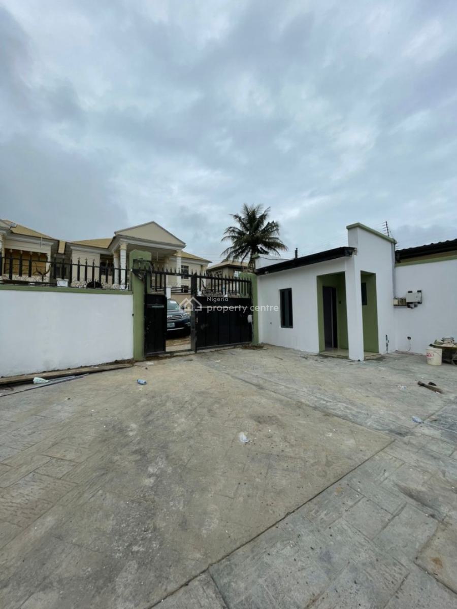 Tastefully Finished 3 Bedroom Bungalow with Bq, Abdul Salaam Estate, Akobo, Ibadan, Oyo, Detached Bungalow for Sale