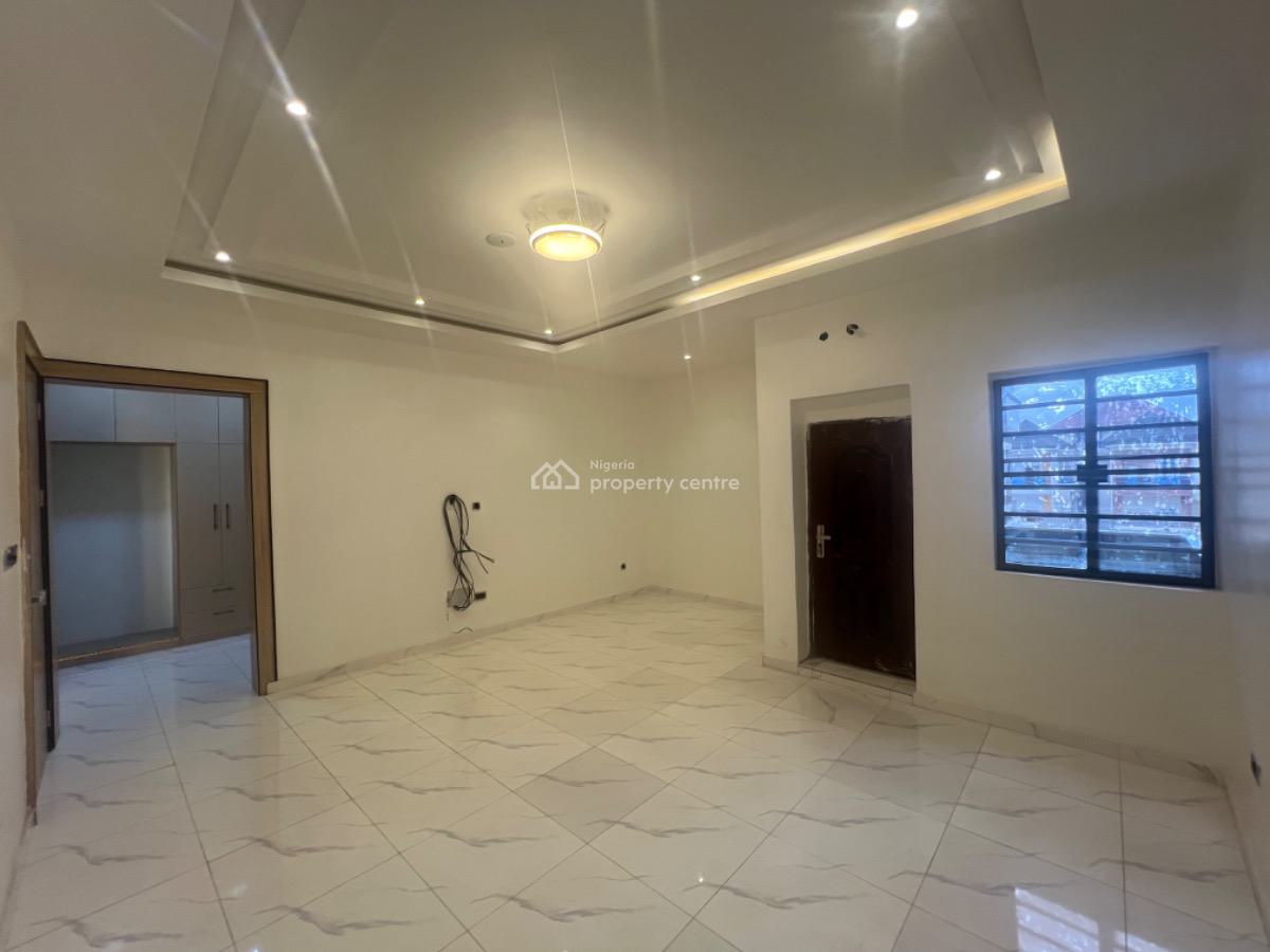 Brand New Self Compound 4 Bed Semi-detached Duplex with Bq, Chevron, Lekki, Lagos, Terraced Bungalow for Sale