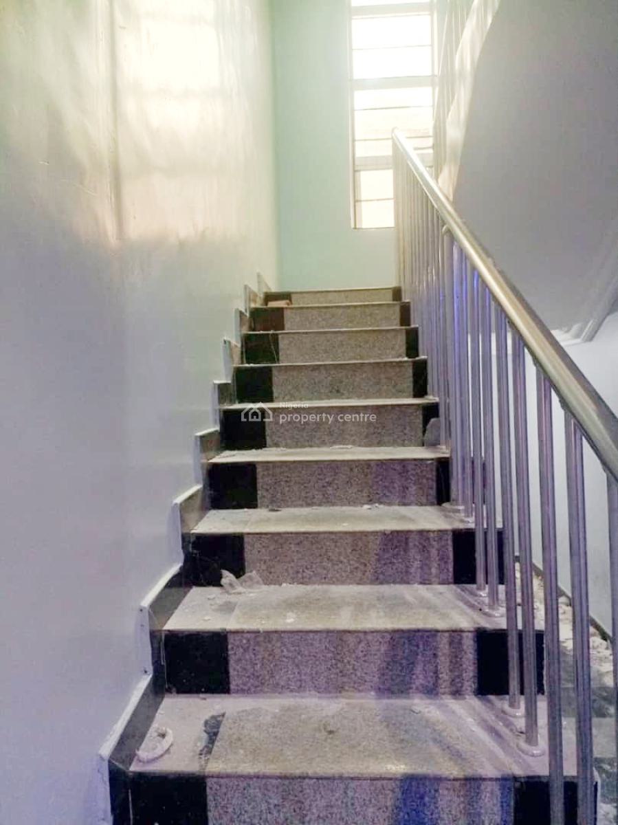 a Well Maintained Spacious 4 Bedroom Semi Detached Duplex, Gra Phase 2, Magodo, Lagos, Detached Duplex for Rent