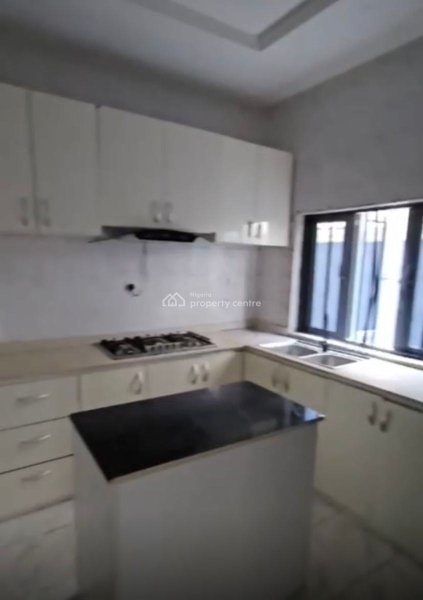 Serviced 2 Bedroom Apartment on The Ground Floor, Ilasan, Ikate, Lekki, Lagos, Flat / Apartment for Rent