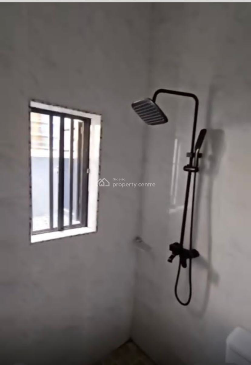 Serviced 2 Bedroom Apartment on The Ground Floor, Ilasan, Ikate, Lekki, Lagos, Flat / Apartment for Rent