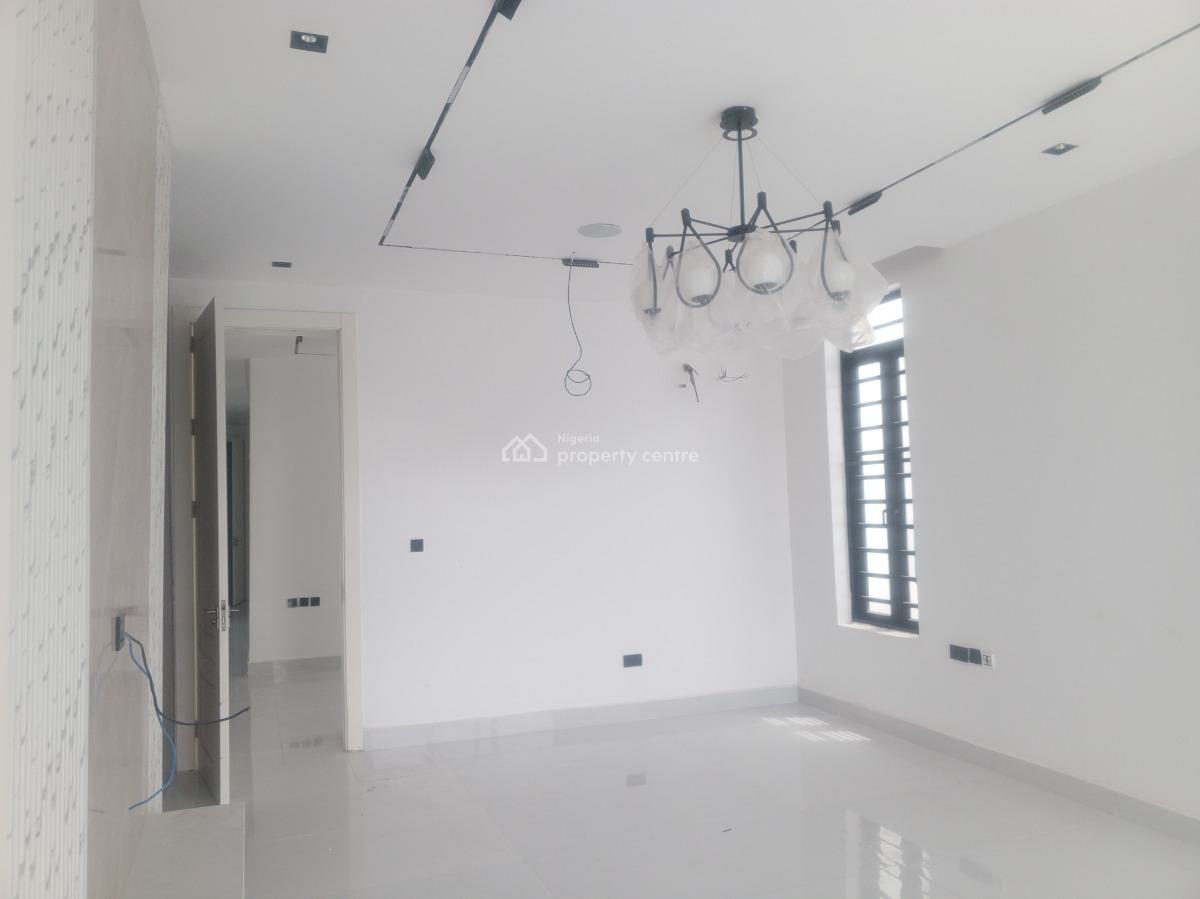 Luxury 5 Bedroom Fully Detached House with Bq in a Gated Estate, Lekki Phase 1, Lekki, Lagos, Detached Duplex for Sale