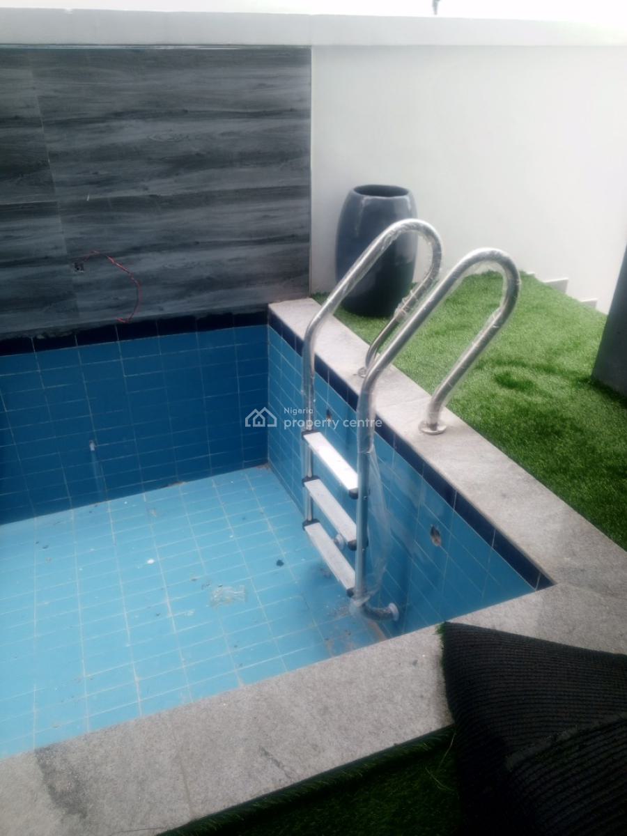 Luxury 5 Bedroom Fully Detached House with Bq in a Gated Estate, Lekki Phase 1, Lekki, Lagos, Detached Duplex for Sale