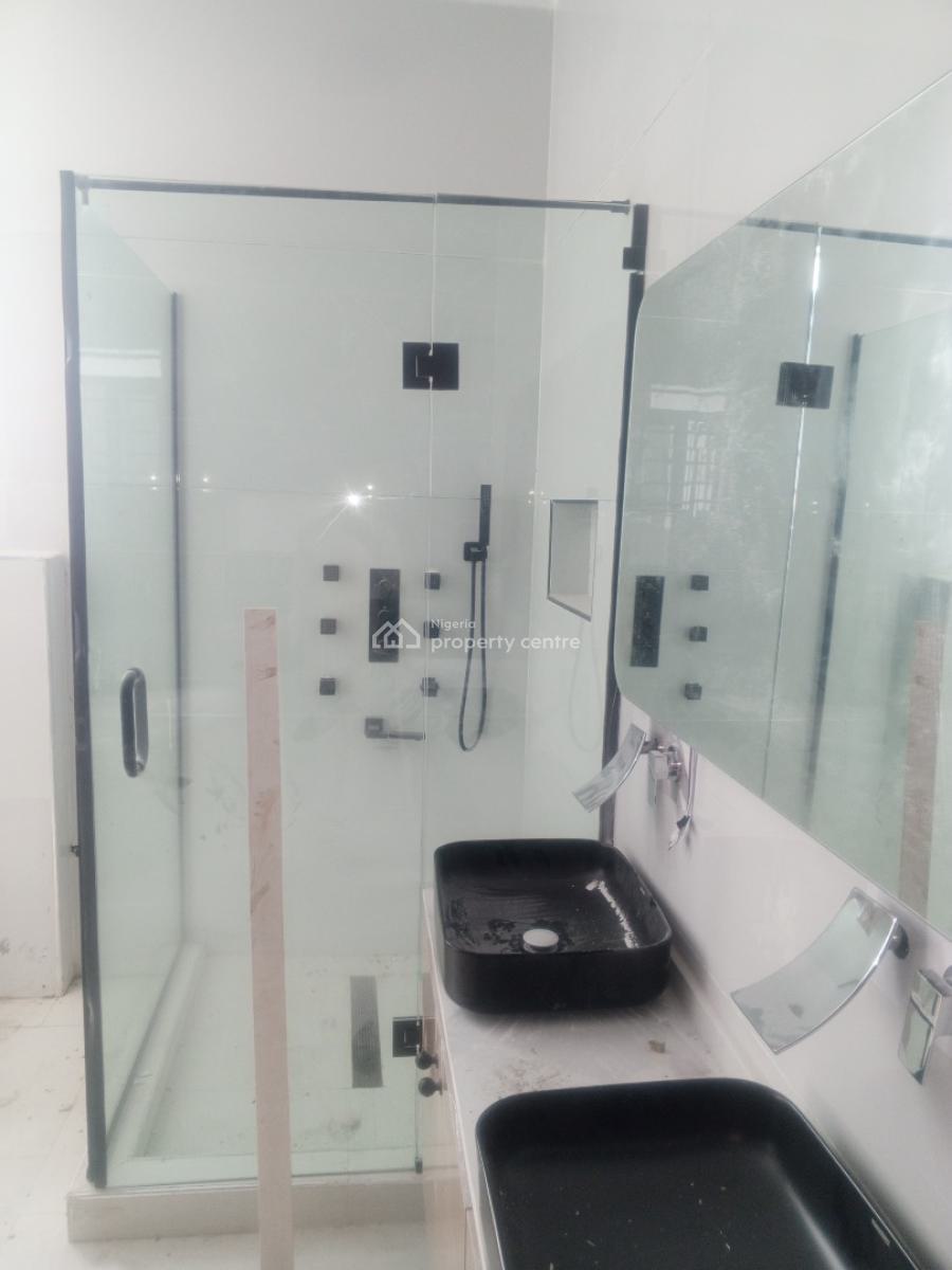 Luxury 5 Bedroom Fully Detached House with Bq in a Gated Estate, Lekki Phase 1, Lekki, Lagos, Detached Duplex for Sale
