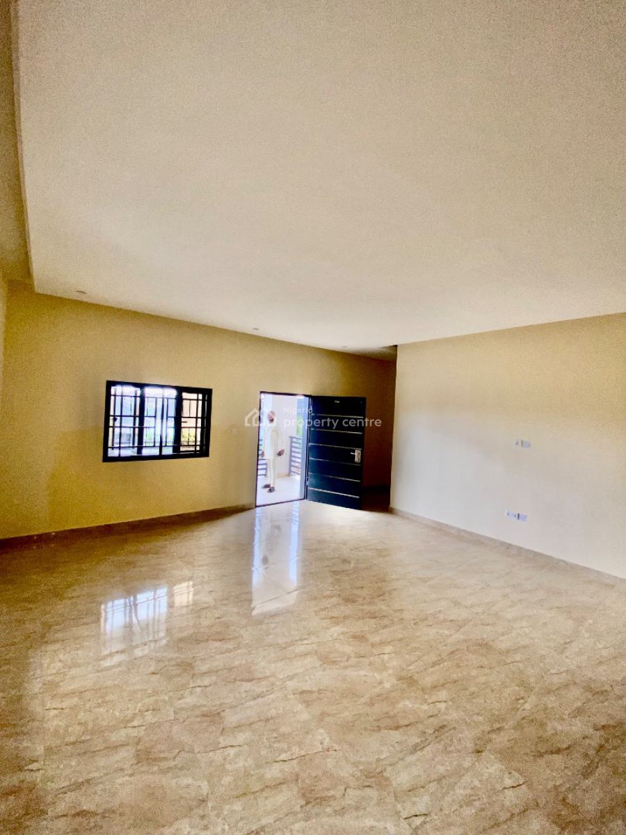 Very Massive and Beautiful Two (2) Bedroom Apartment, Behind Suncity Estate Galadimawa District, Galadimawa, Abuja, Flat / Apartment for Rent