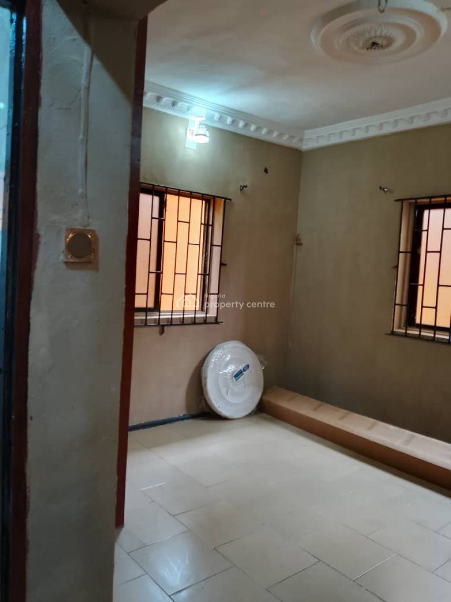 Lovely 3 Bedroom Apartment, Off Toyin Street, Ikeja, Lagos, Flat / Apartment for Rent