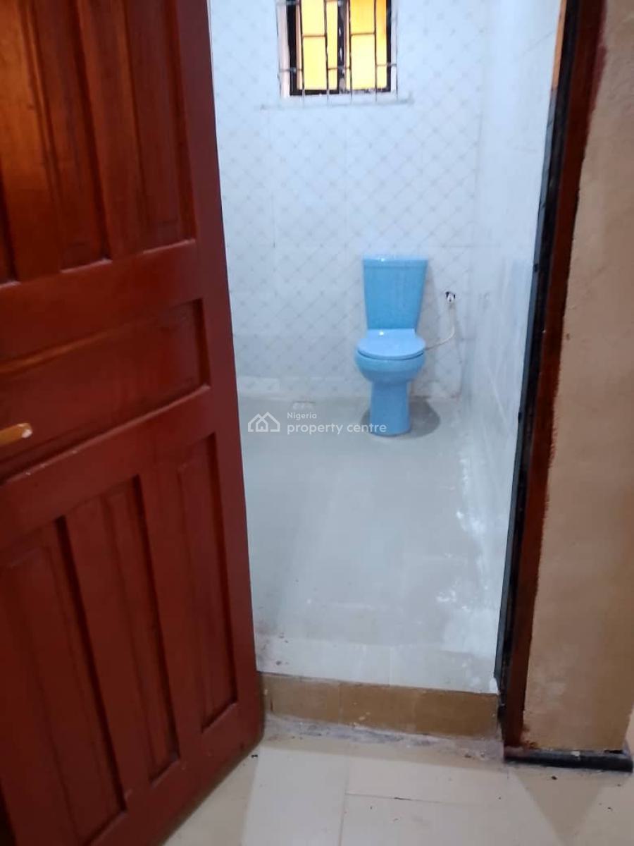 Lovely 3 Bedroom Apartment, Off Toyin Street, Ikeja, Lagos, Flat / Apartment for Rent