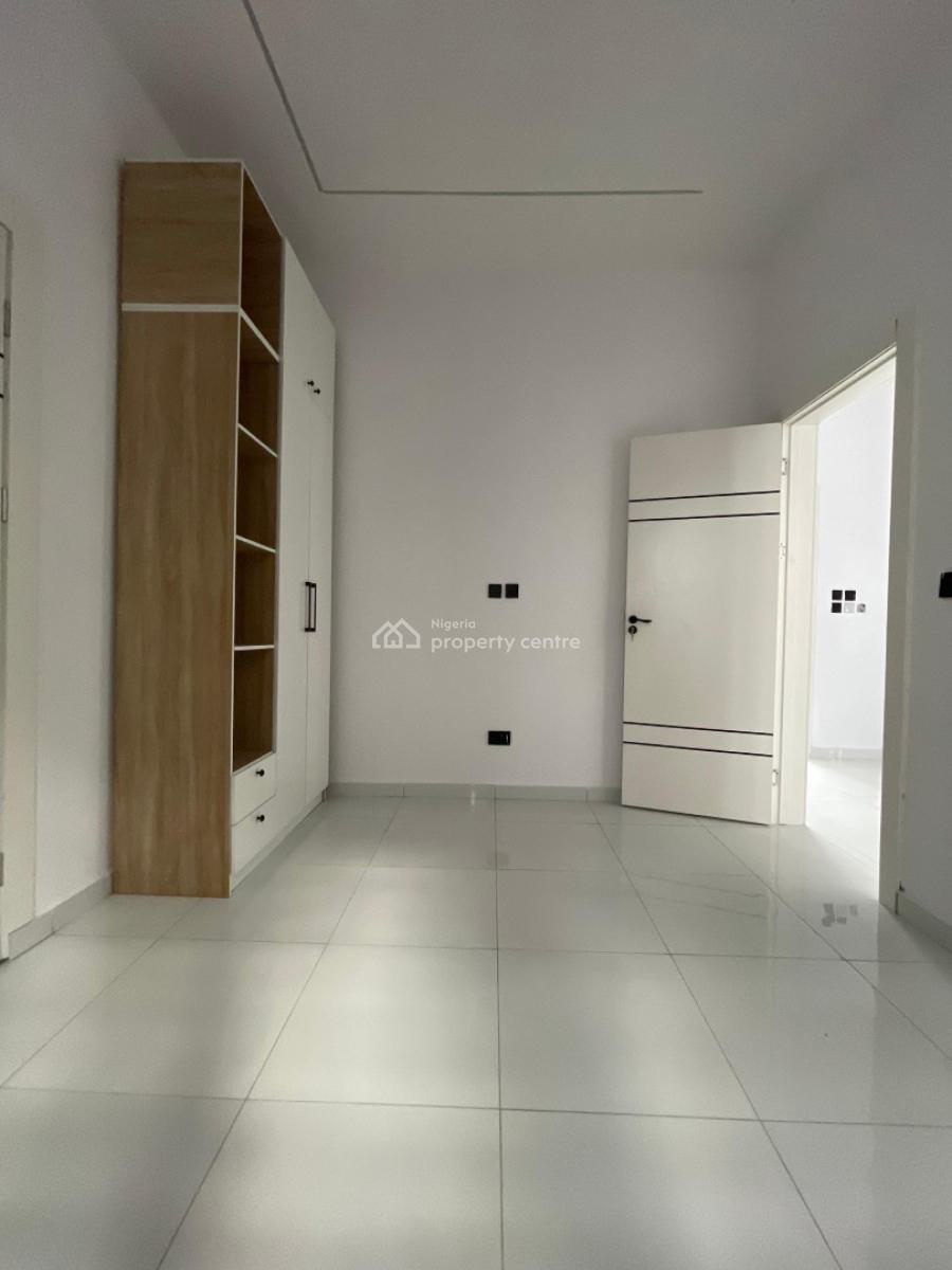 Spacious 4 Bedroom Semi Detached Duplex with Bq, Ajah, Lagos, Semi-detached Duplex for Sale