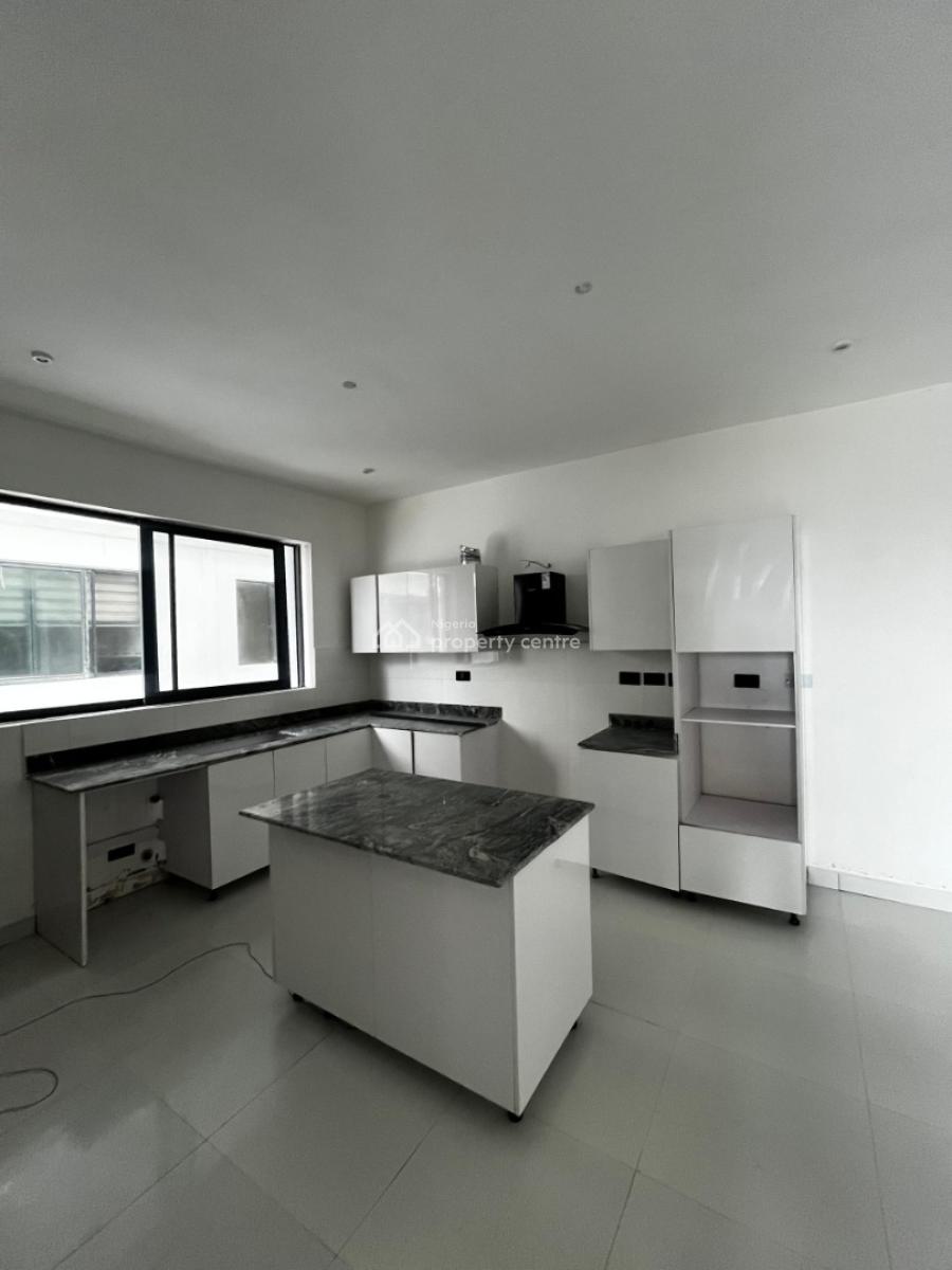 a 4 Bedroom Terraced House, Freedomway, Lekki, Lagos, Terraced Duplex for Sale