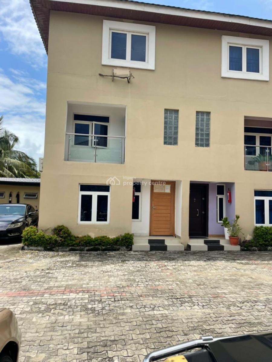 Spacious 3-bedroom Semi-detached Duplex, Lekki Phase 1, Lekki, Lagos, Semi-detached Duplex for Rent