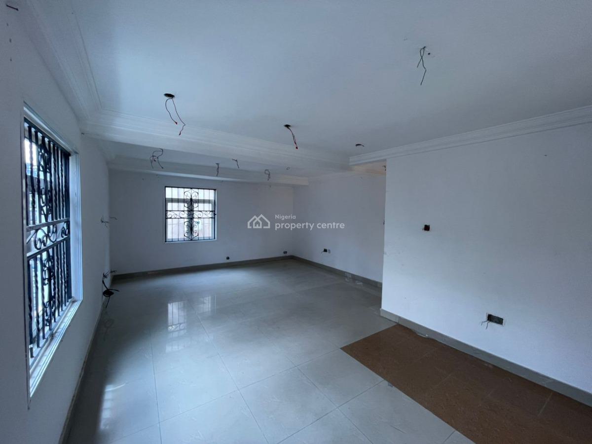 Spacious 3-bedroom Semi-detached Duplex, Lekki Phase 1, Lekki, Lagos, Semi-detached Duplex for Rent