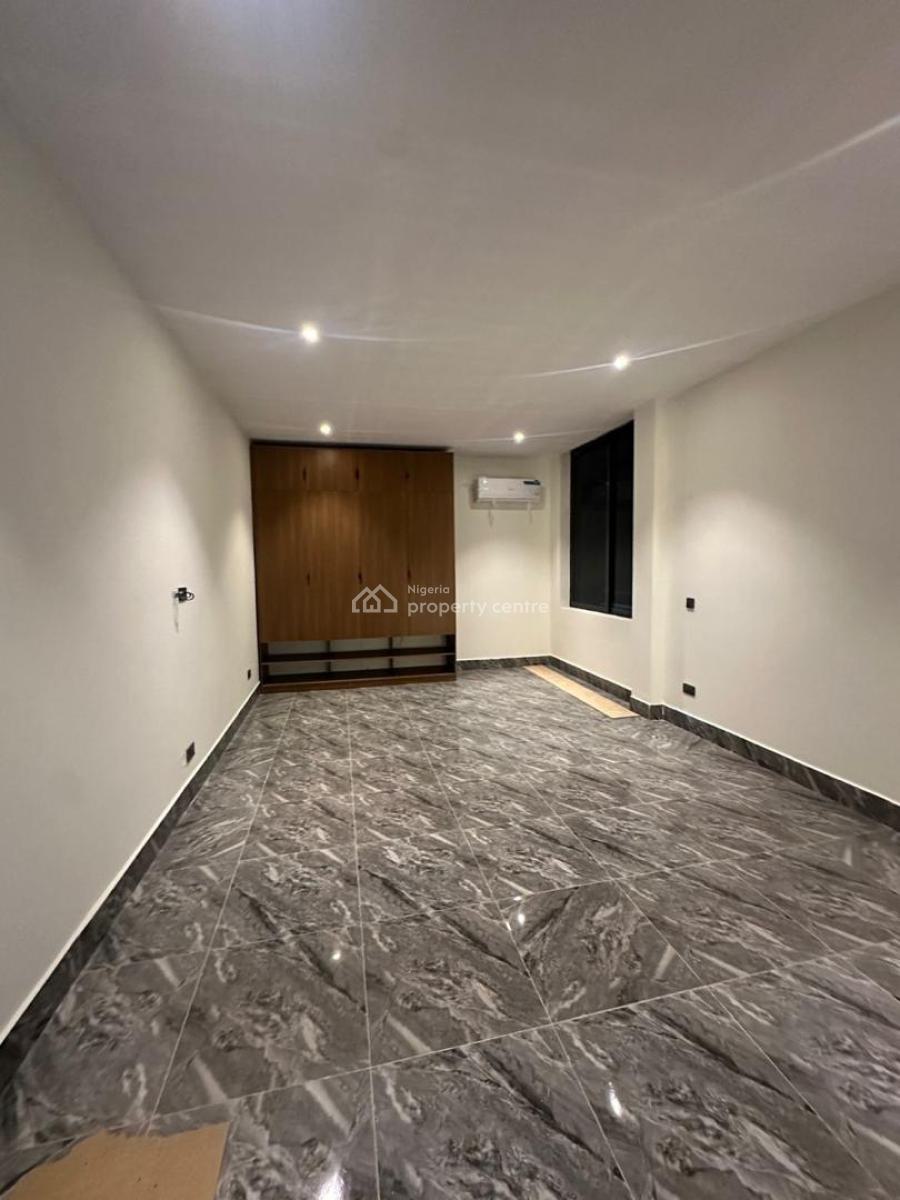 3-bedroom Maisonette on The 4th Floor, Ikoyi, Lagos, House for Rent