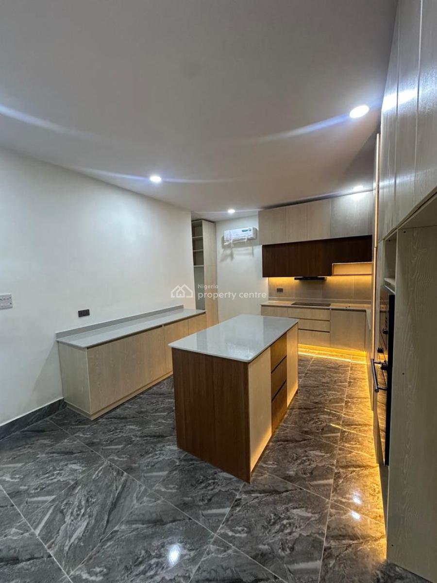 3-bedroom Maisonette on The 4th Floor, Ikoyi, Lagos, House for Rent