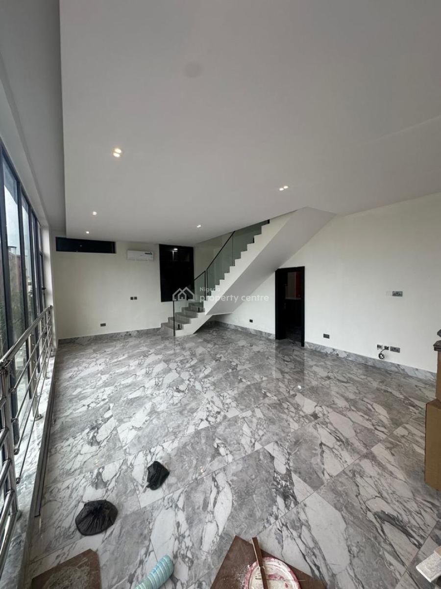 3-bedroom Maisonette on The 4th Floor, Ikoyi, Lagos, House for Rent
