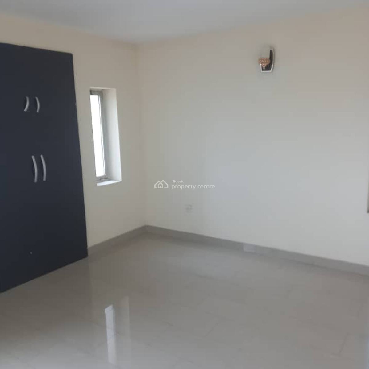13 Floors High Rise Tower, Eric Moore, Surulere, Lagos, Office Space for Sale