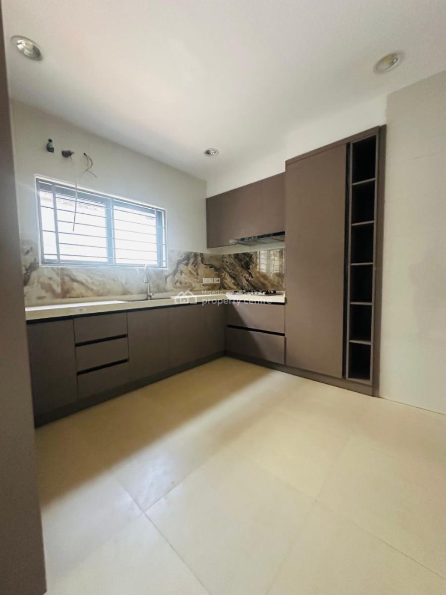 Lovely Self Compound 4 Bedroom Terrace Duplex with Bq, Ilupeju, Lagos, Terraced Duplex for Sale