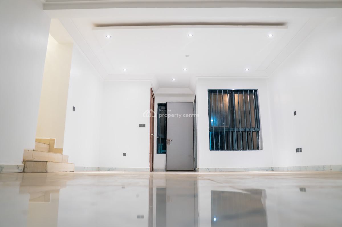 Unfurnished 2 Bedroom Luxury Apartment, Katampe (main), Katampe, Abuja, Flat / Apartment for Rent