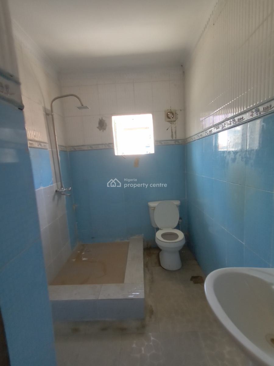 3 Bedroom Flat Upstairs, Addo Road, Ajah, Lagos, Flat / Apartment for Rent
