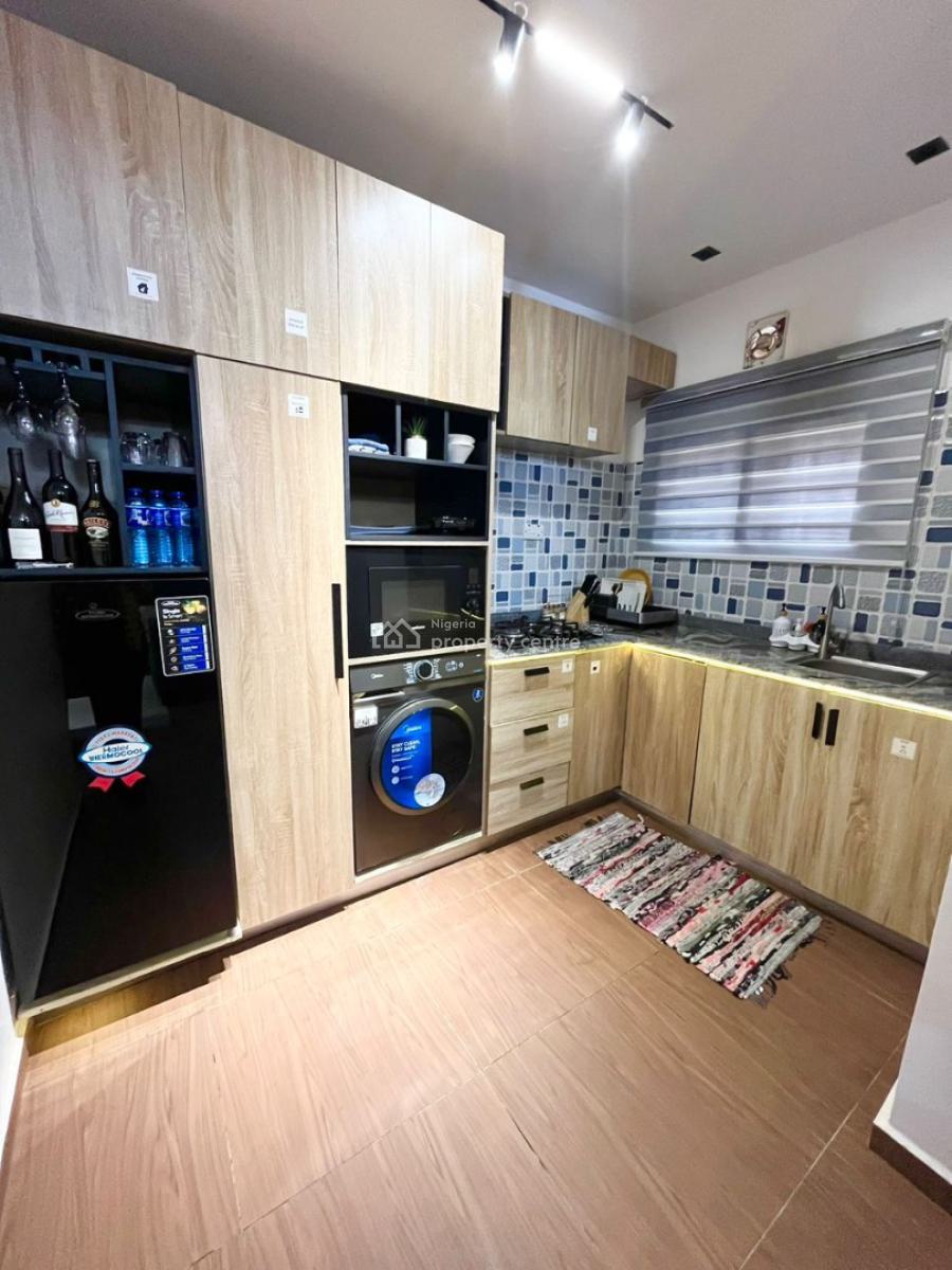 an Elegant 1-bedroom Furnished Apartment, Wuye, Abuja, Flat / Apartment for Rent