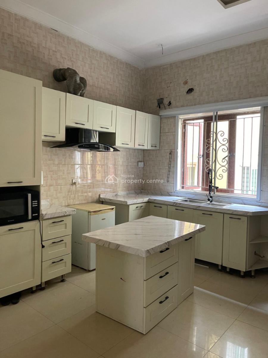 Fully Furnished Miniflat, Osapa, Lekki, Lagos, Mini Flat (room and Parlour) for Rent