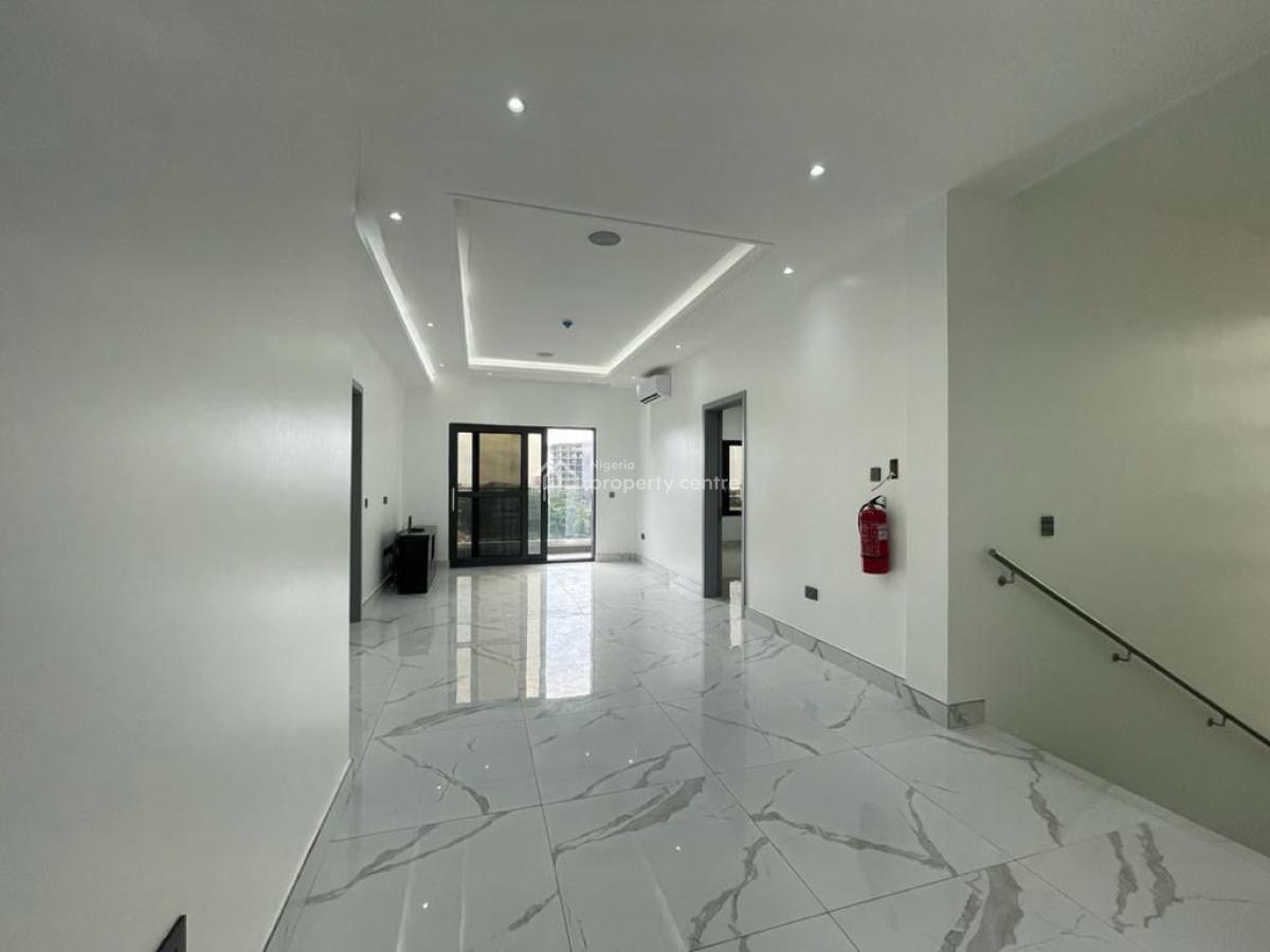 Magnificent 5 Bedroom Penthouse with Excellent Facilities, Ikoyi, Lagos, Flat / Apartment for Rent