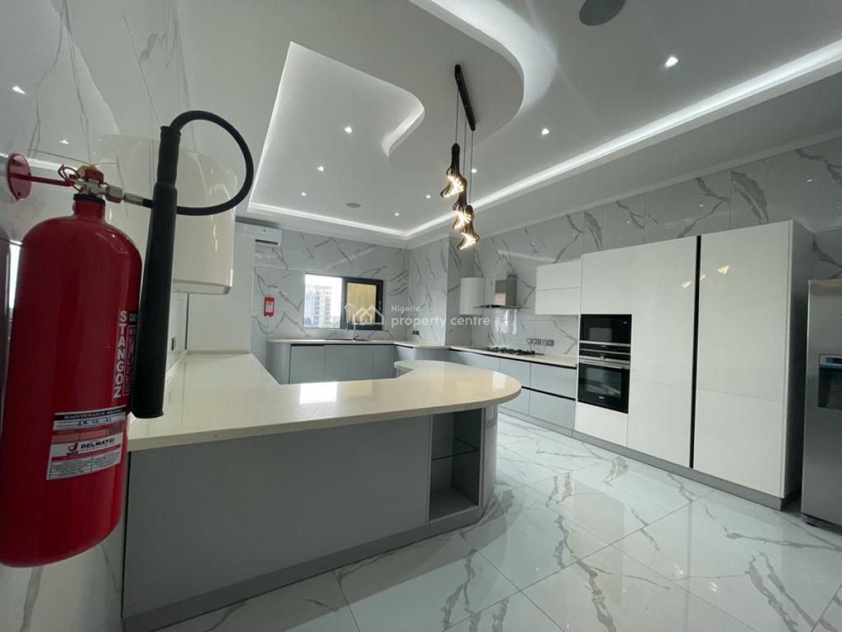 Magnificent 5 Bedroom Penthouse with Excellent Facilities, Ikoyi, Lagos, Flat / Apartment for Rent