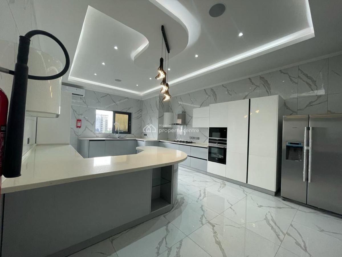 Magnificent 5 Bedroom Penthouse with Excellent Facilities, Ikoyi, Lagos, Flat / Apartment for Rent