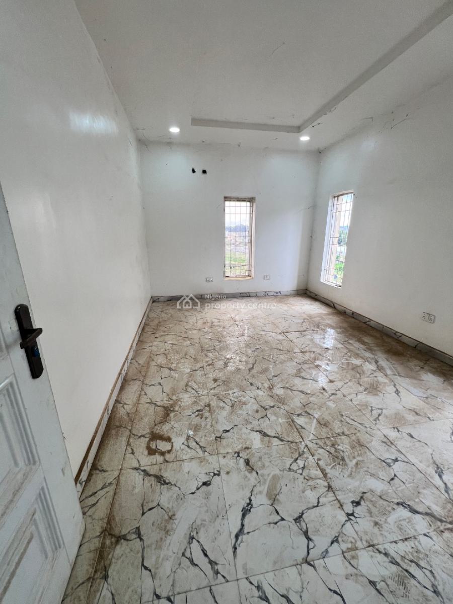 4 Bedroom Apartment with Bq, Airport Road, Galadimawa, Abuja, Flat / Apartment for Sale
