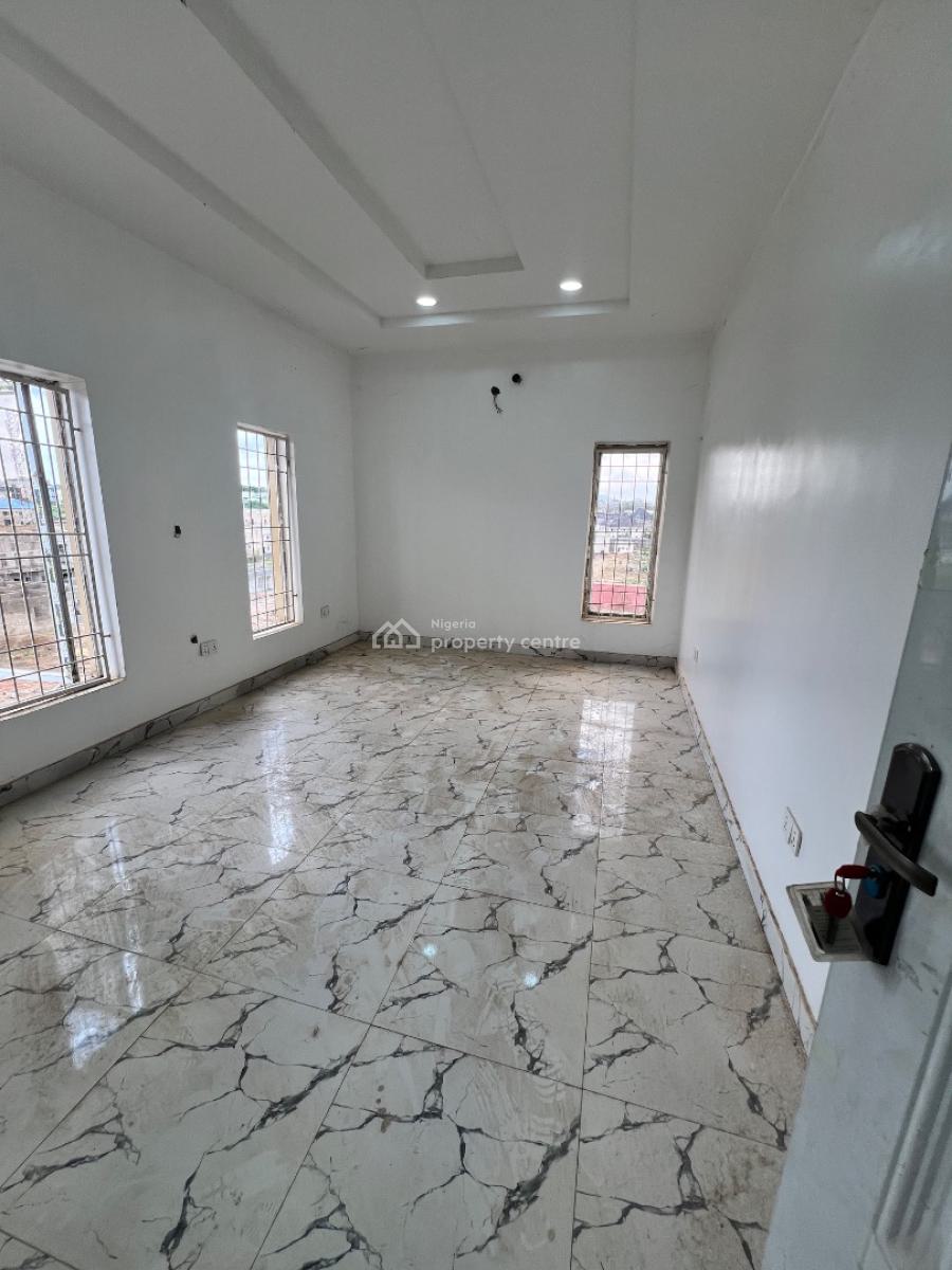 4 Bedroom Apartment with Bq, Airport Road, Galadimawa, Abuja, Flat / Apartment for Sale