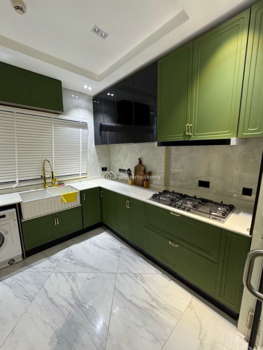 Luxurious 3 Bedroom Waterfront Apartment, Banana Island Road, Ikoyi, Lagos, Flat / Apartment Short Let
