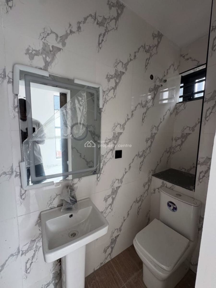 Exquisite 2 Bedroom Apartment in Serene Environment, Orchid, Lekki, Lagos, Flat / Apartment for Sale