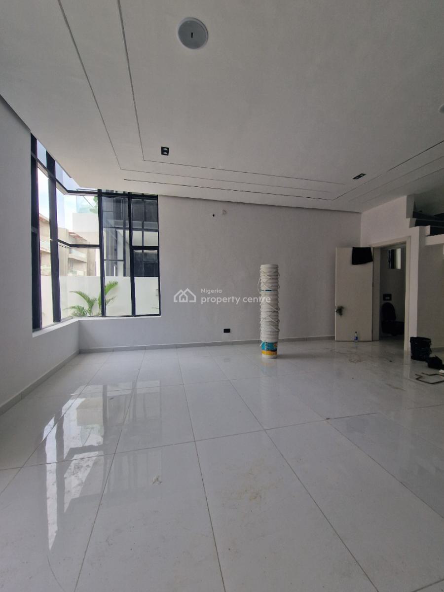 Beautifully Designed Home, Eleganza Orchid Road, Ikota, Lekki, Lagos, Semi-detached Duplex for Sale